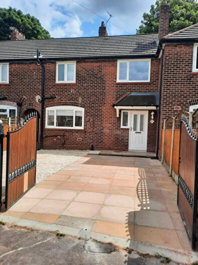 3 Bedroom Terraced House To Rent In Brandwood Avenue, Manchester, M21