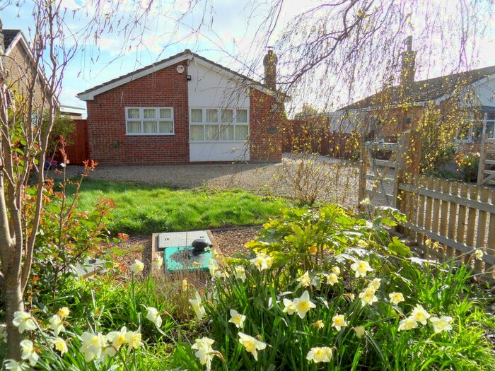 3 Bedroom Detached Bungalow For Sale In Engine Dyke, Gedney Dyke, Spalding, Lincolnshire, PE12