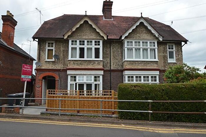 2 Bedroom Apartment To Rent In Bedroom Ground Floor Apartment In Godalming, GU7