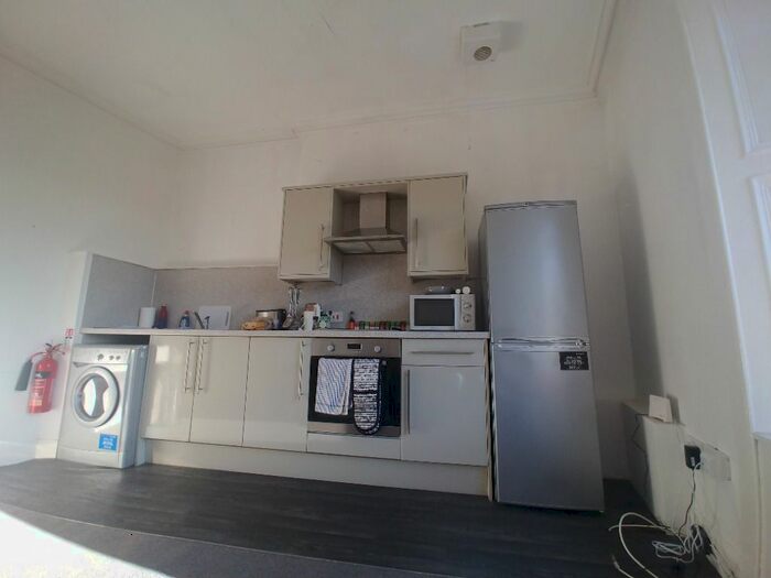 1 Bedroom Flat To Rent In Friars Street, Stirling Town, Stirling, FK8