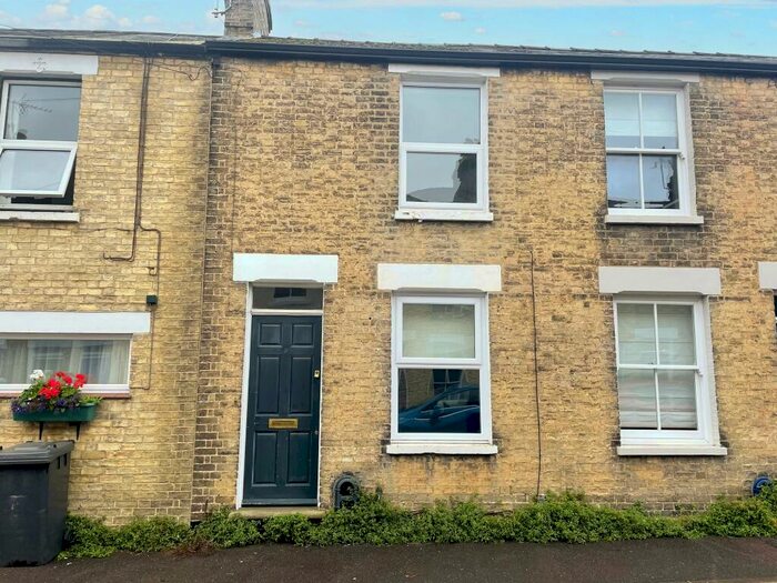 2 Bedroom Terraced House To Rent In Hale Street, Cambridge, CB4