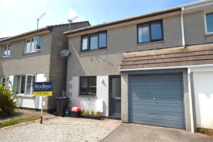 3 Bedroom Semi-Detached House For Sale In Crun Melyn Parc, Hayle, Cornwall, TR27
