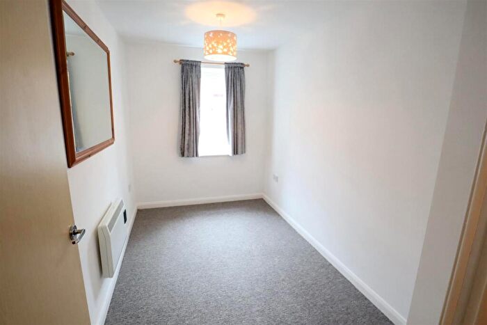 2 Bedroom Apartment To Rent In Linnet Court, Uppingham, Rutland, LE15