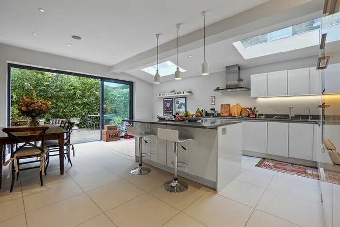 4 Bedroom Terraced House To Rent In Addison Gardens, Brook Green, London, W14