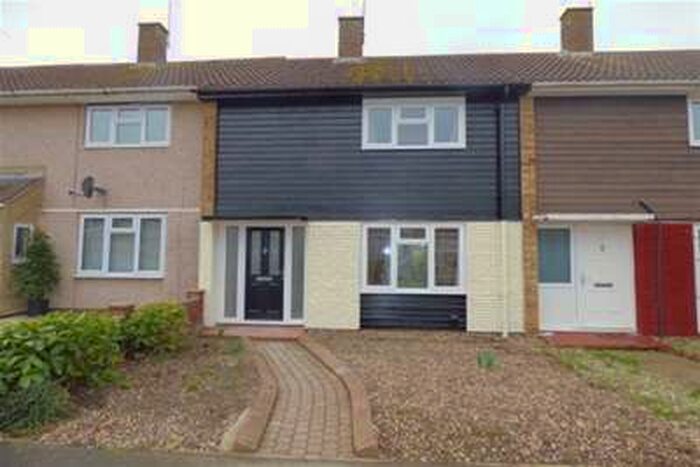 2 Bedroom House To Rent In Falkenham End, Fryerns, Basildon, SS14