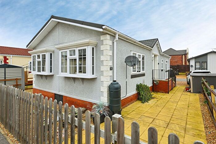 2 Bedroom Park Home For Sale In Main Road, West Winch, King's Lynn, PE33