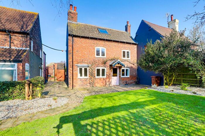 4 Bedroom Semi Detached House For Sale In Nottingham Road, Trowell, NG9