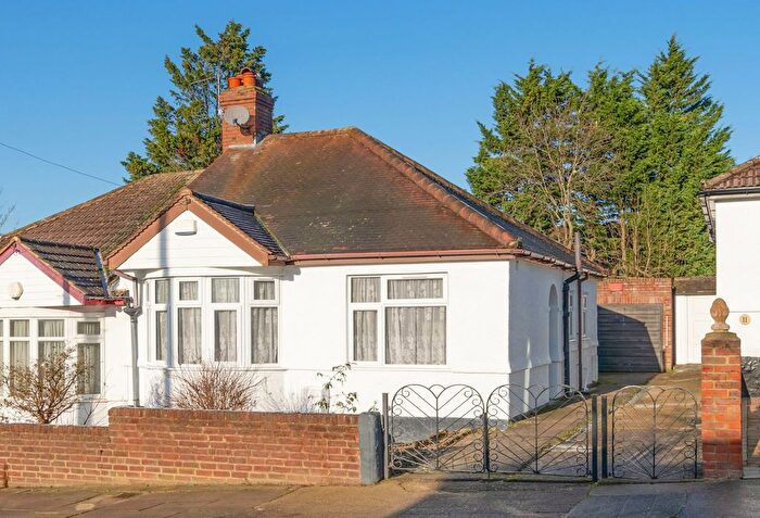 2 Bedroom Semi-Detached Bungalow To Rent In Mainridge Road, Chislehurst, BR7