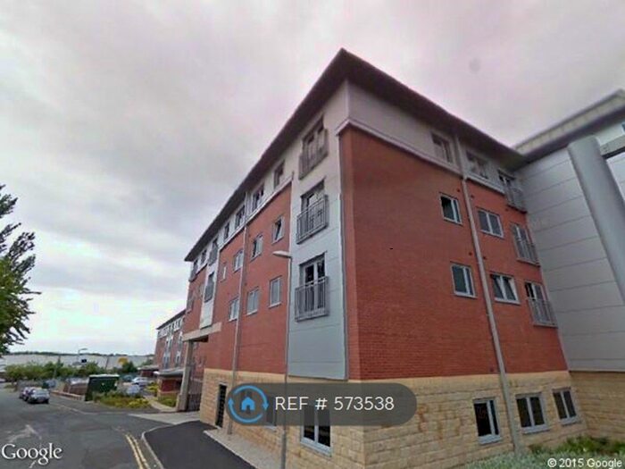 2 Bedroom Flat To Rent In New Hall Lane, Preston PR1