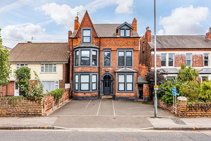 3 Bedroom Apartment To Rent In Loughborough Road, West Bridgford, NG2
