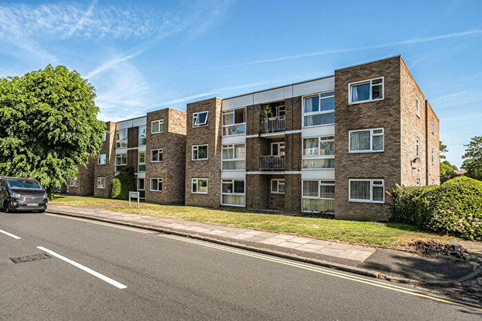 1 Bedroom Apartment For Sale In London Lane, Bromley, BR1