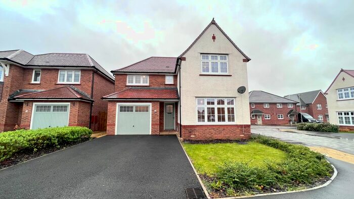 4 Bedroom Detached House To Rent In Emerald Crescent, Swindon, SN25