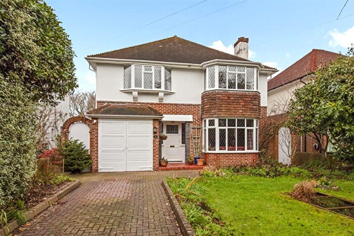 4 Bedroom Detached House For Sale In West Park Lane, Goring-By-Sea, Worthing, BN12