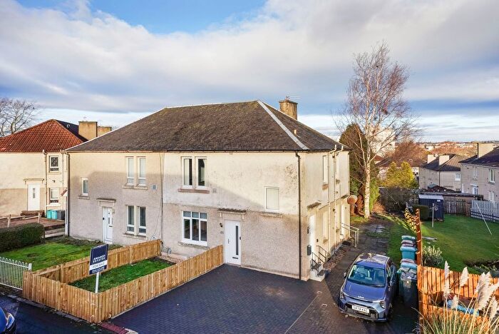 1 Bedroom Flat For Sale In Rosehall Avenue, Coatbridge, ML5