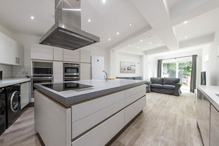 5 Bedroom Terraced House To Rent In Teignmouth Road, Selly Oak, Birmingham, B29