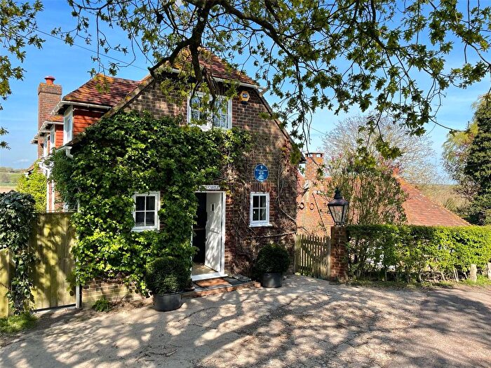 5 Bedroom Detached House To Rent In Stone, Tenterden, Kent, TN30
