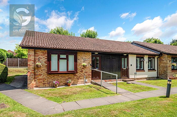 1 Bedroom Property For Sale In Village Gardens, Off West Street, Ewell Village, Epsom, Surrey, KT17