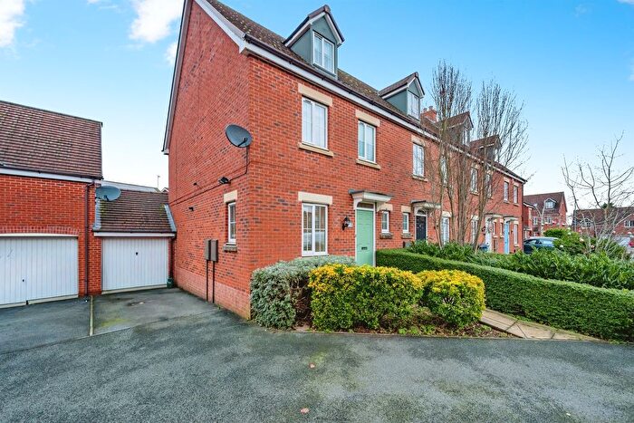 4 Bedroom Property For Sale In The Limes, Uttoxeter, ST14