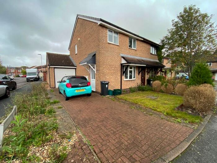 3 Bedroom Semi-Detached House To Rent In Stanley Mead, Bradley Stoke, Bristol, BS32