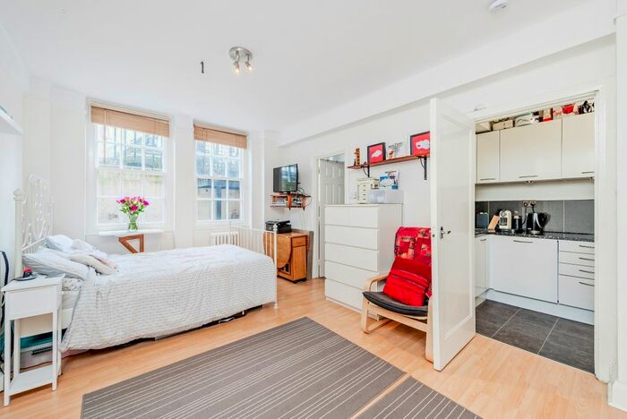 Studio To Rent In Gloucester Place, London, NW1