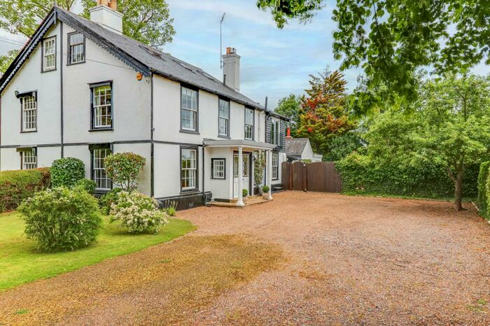 4 Bedroom Semi-Detached House For Sale In Chapmore End, Ware, SG12