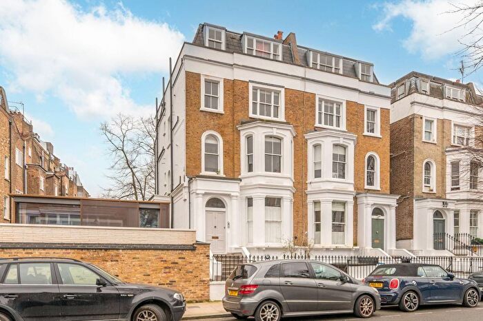 1 Bedroom Flat For Sale In Aldridge Road Villas, Notting Hill, London, W11