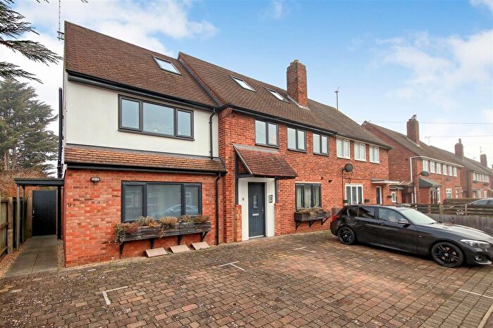 2 Bedroom Flat For Sale In Maitland Avenue, Cambridge, CB4