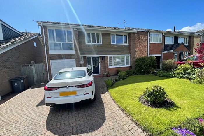 5 Bedroom Detached House For Sale In Dipton Road, Beaumont Park, Whitley Bay, NE25