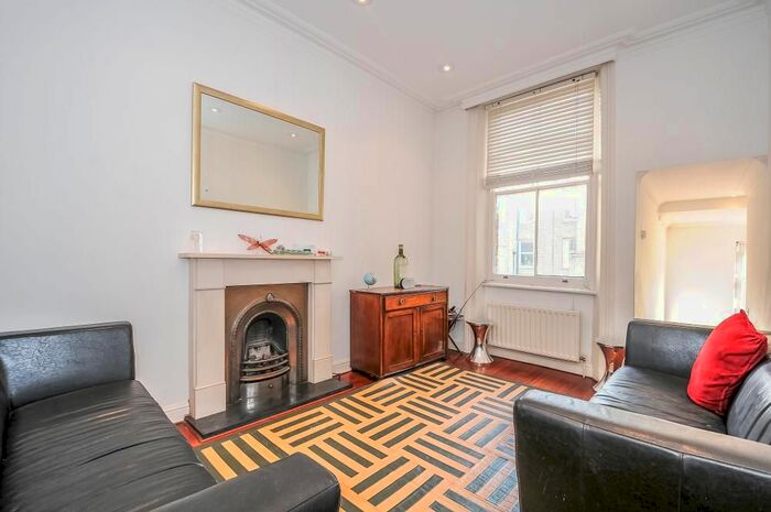 1 Bedroom Flat To Rent In Merrington Road, London, SW6
