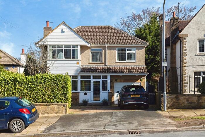 5 Bedroom Detached House For Sale In Toller Grove, Bradford, BD9