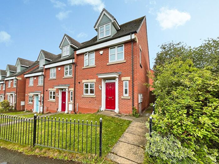 4 Bedroom End Of Terrace House For Sale In Wainwright Avenue, Leicester, Leicester City, LE5