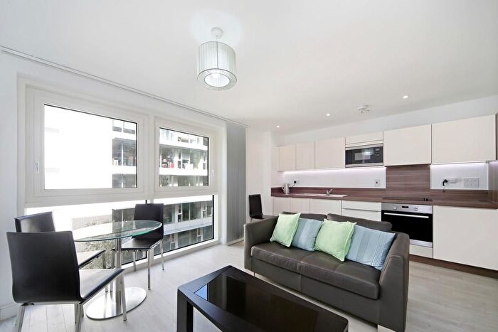 1 Bedroom Flat To Rent In Pell Street, Surrey Quays, SE8