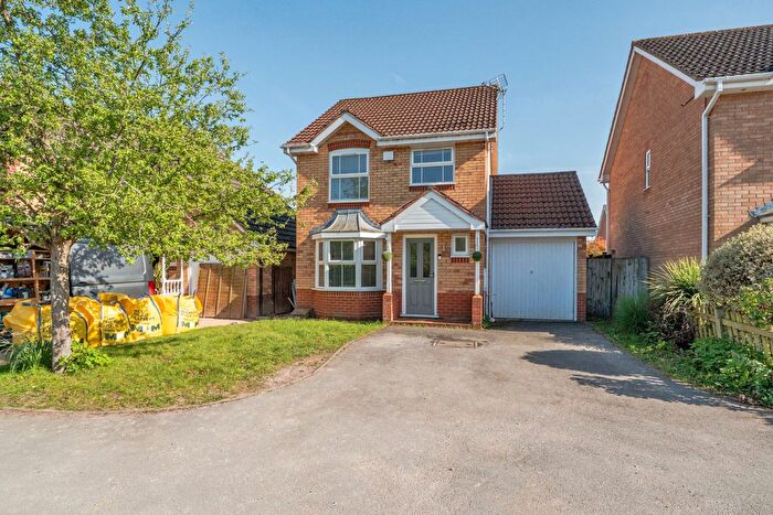 3 Bedroom Detached House For Sale In Mill Lane, Dorridge, Solihull, West Midlands, B93