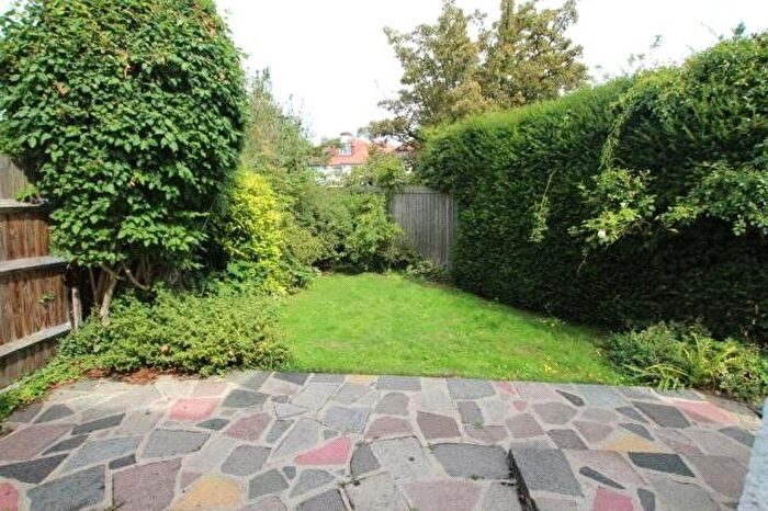 4 Bedroom Semi-Detached House To Rent In Clarendon Gardens, Wembley, HA9