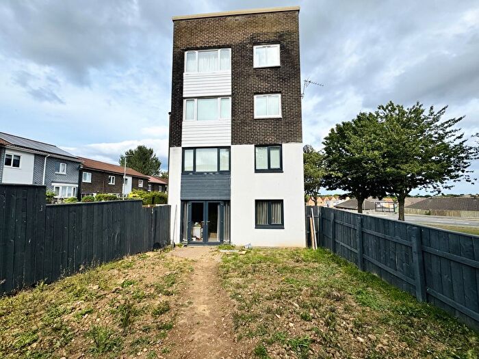 2 Bedroom Maisonette For Sale In Grampian Drive, Peterlee, County Durham, SR8