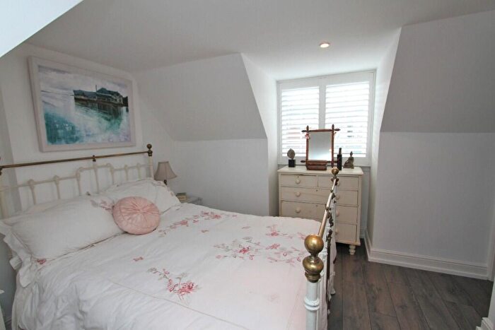 2 Bedroom Terraced House For Sale In De Walden Mews, Eastbourne, BN20