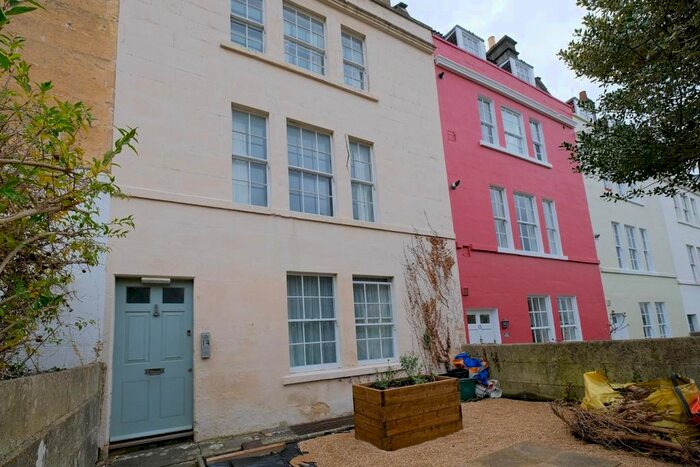 Studio To Rent In Lambridge Place, Larkhall, Bath, BA1
