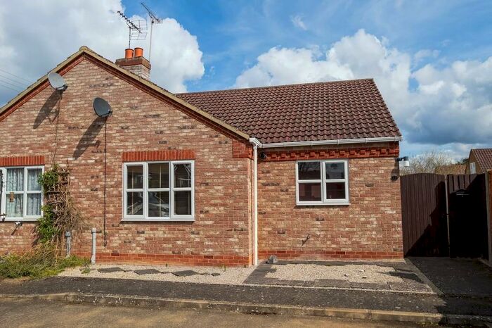 2 Bedroom Semi-Detached Bungalow For Sale In Mile End, Brandon, IP27