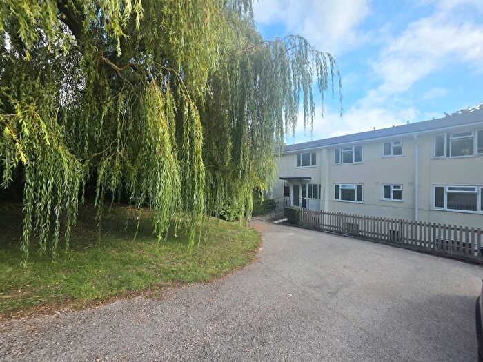 1 Bedroom Flat To Rent In Stitchill Road, Torquay, TQ1