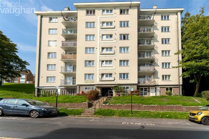 2 Bedroom Flat To Rent In Donald Hall Road, Brighton, East Sussex, BN2