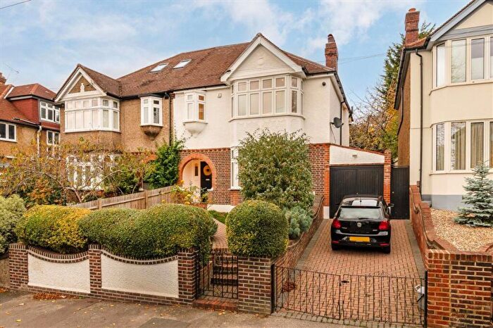 3 Bedroom House For Sale In Marischal Road, Ladwell, SE13