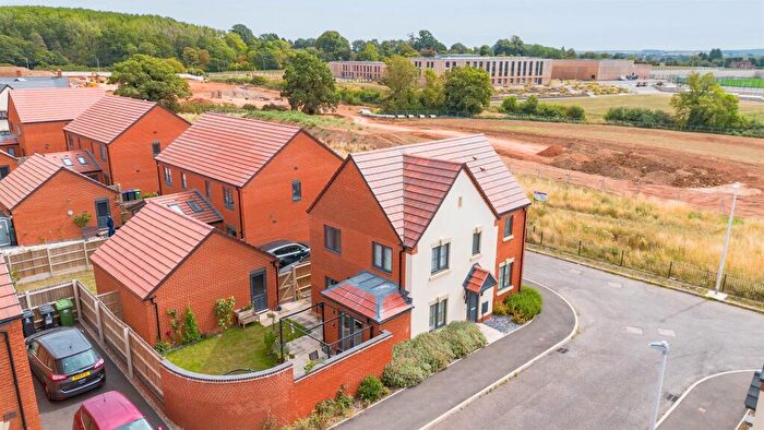 3 Bedroom Detached House For Sale In Verity Close, Bishops Tachbrook, Leamington Spa, CV33