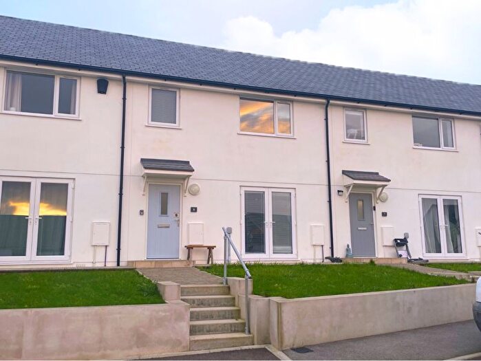 3 Bedroom Terraced House For Sale In Fox Close, Newquay, TR7