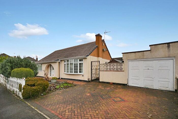 2 Bedroom Detached Bungalow For Sale In Christine Close, Hucknall, NG15