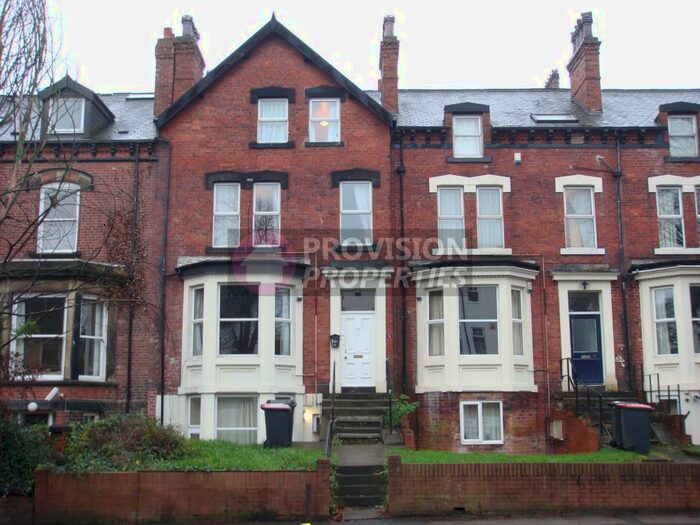 3 Bedroom Flat To Rent In Cardigan Road, Headingley, Leeds, LS6