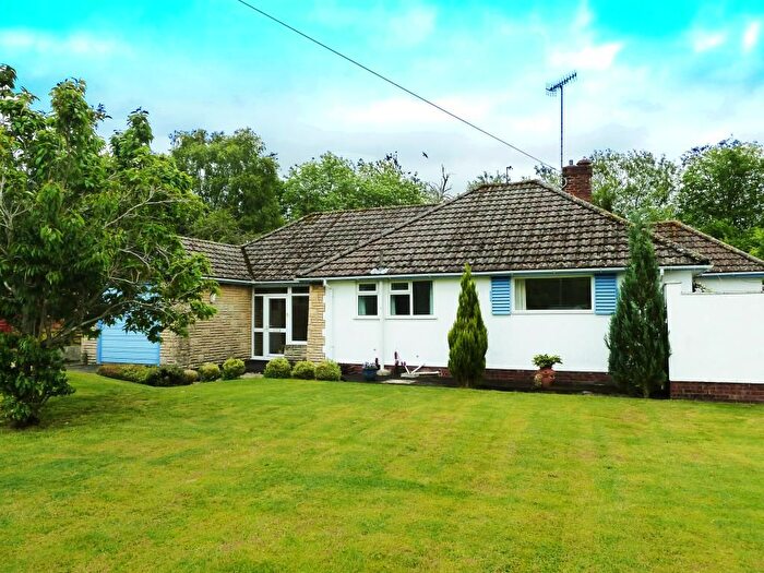 3 Bedroom Semi-Detached Bungalow To Rent In Porton, Salisbury, Wiltshire, SP4