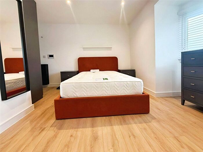 1 Bedroom Property To Rent In High Street, Gillingham, Kent, ME7