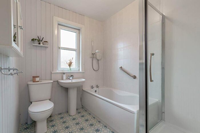 2 Bedroom Flat For Sale In , Forrester Road, Edinburgh, EH12
