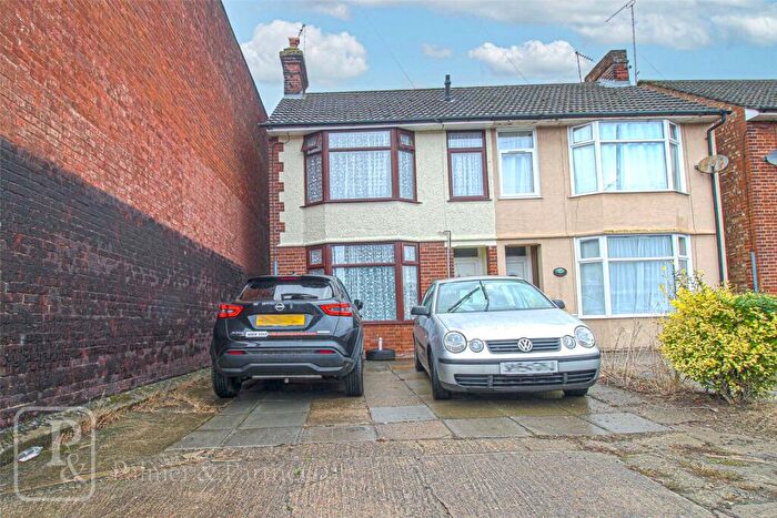 3 Bedroom Semi Detached House To Rent In Wherstead Road, Ipswich, Suffolk, IP2