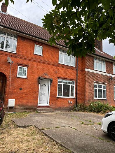 4 Bedroom Terraced House To Rent In Longbridge Road, Dagenham, RM8